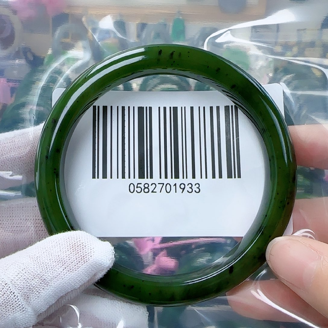 和田玉（碧玉）手镯未镶嵌6465