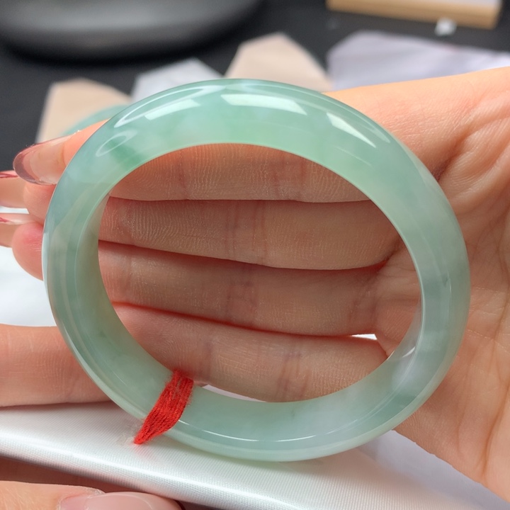 翡翠手镯未镶嵌55正圈