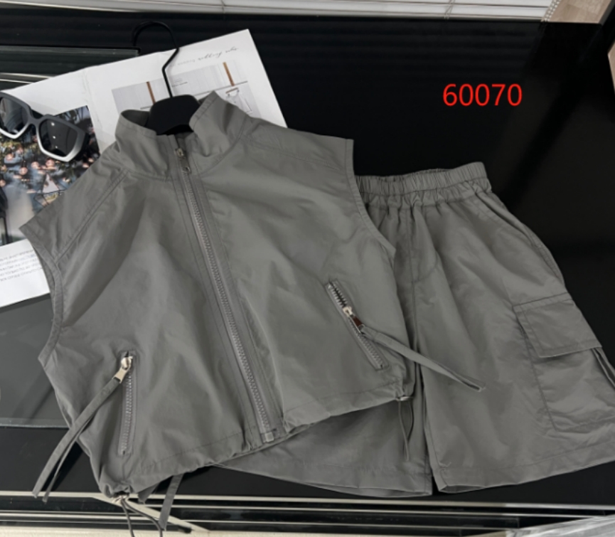 2025年夏季新款儿童短袖套装休闲百搭宽松时尚洋气60070套装