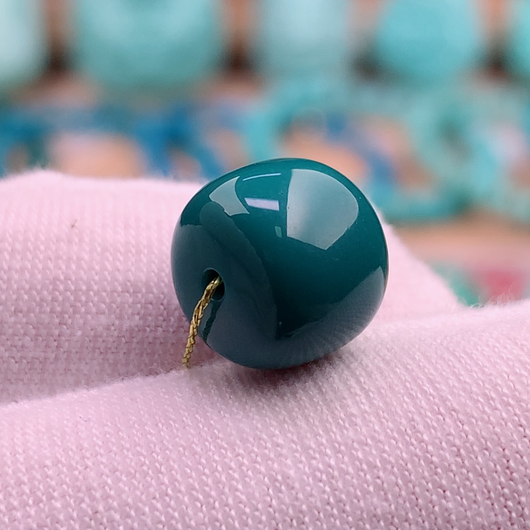 绿松石珠宝奇石未镶嵌10.4✖️9.2mm