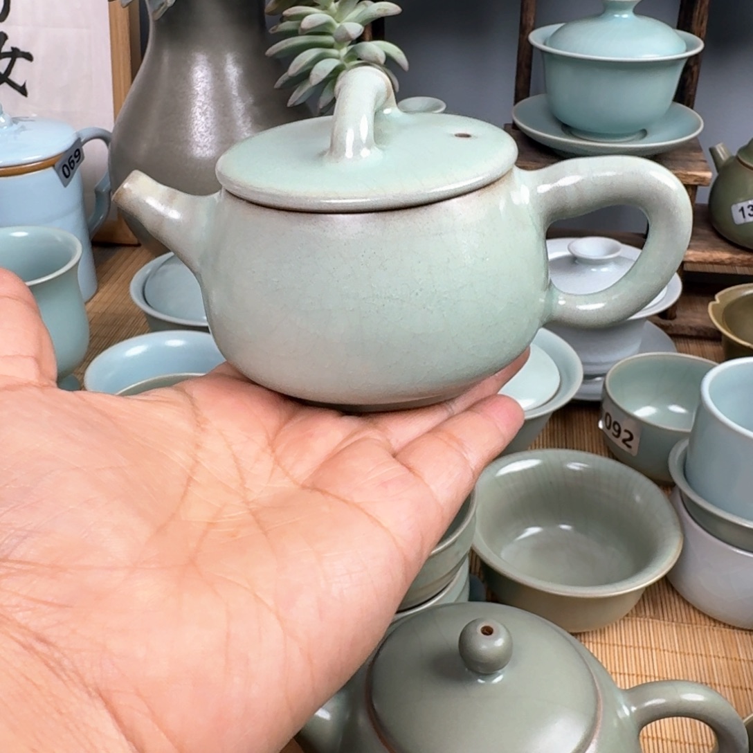 红***教汝州选矿汝瓷发发发发发发