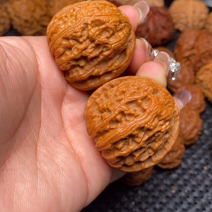 吊坠文玩核桃秦岭野生68