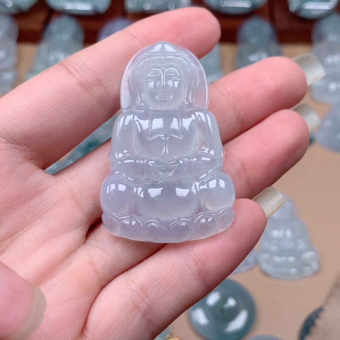 沃***秋翡翠未镶嵌颈饰缅甸翡翠