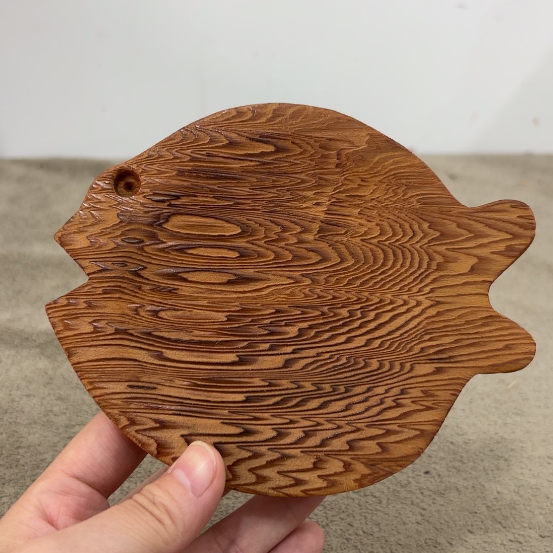 瓷片非常好看漂亮的物品 