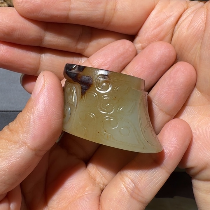 闲***清和田玉未镶嵌挂件