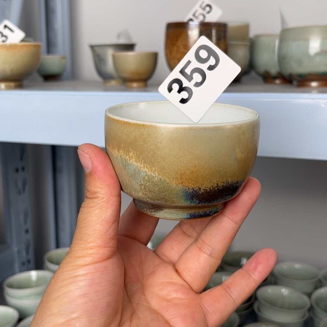 辉***、瓷杯子我们观山观水观自在