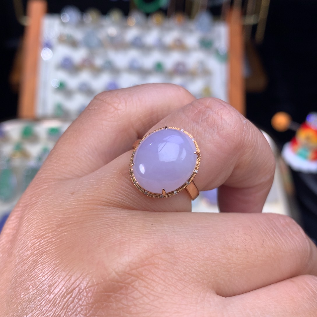 翡翠戒指18K金镶嵌蛋面戒指