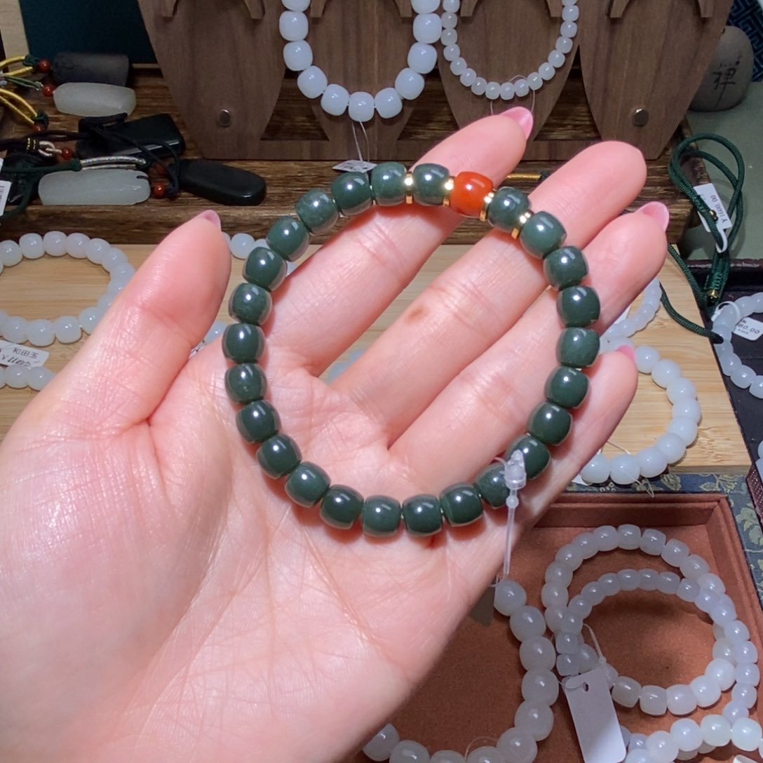 和田玉手串未镶嵌8