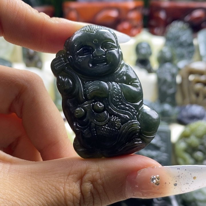 和田玉颈饰未镶嵌