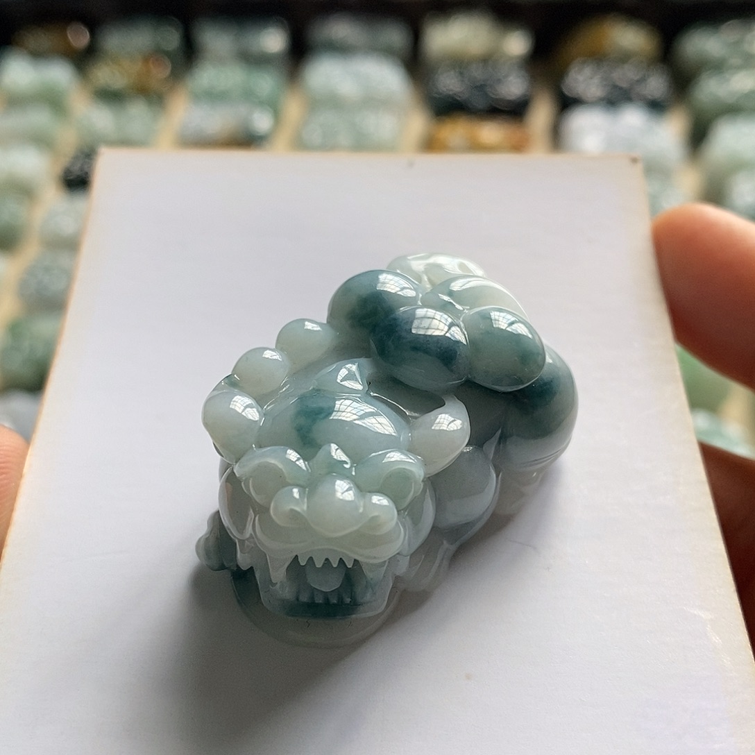 颈饰未镶嵌翡翠天然翡翠貔貅吊坠