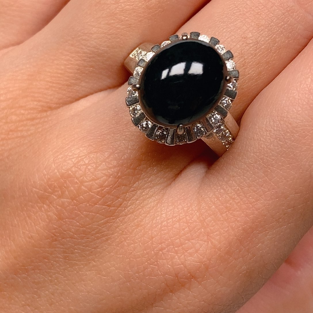 翡翠戒指未镶嵌墨翠