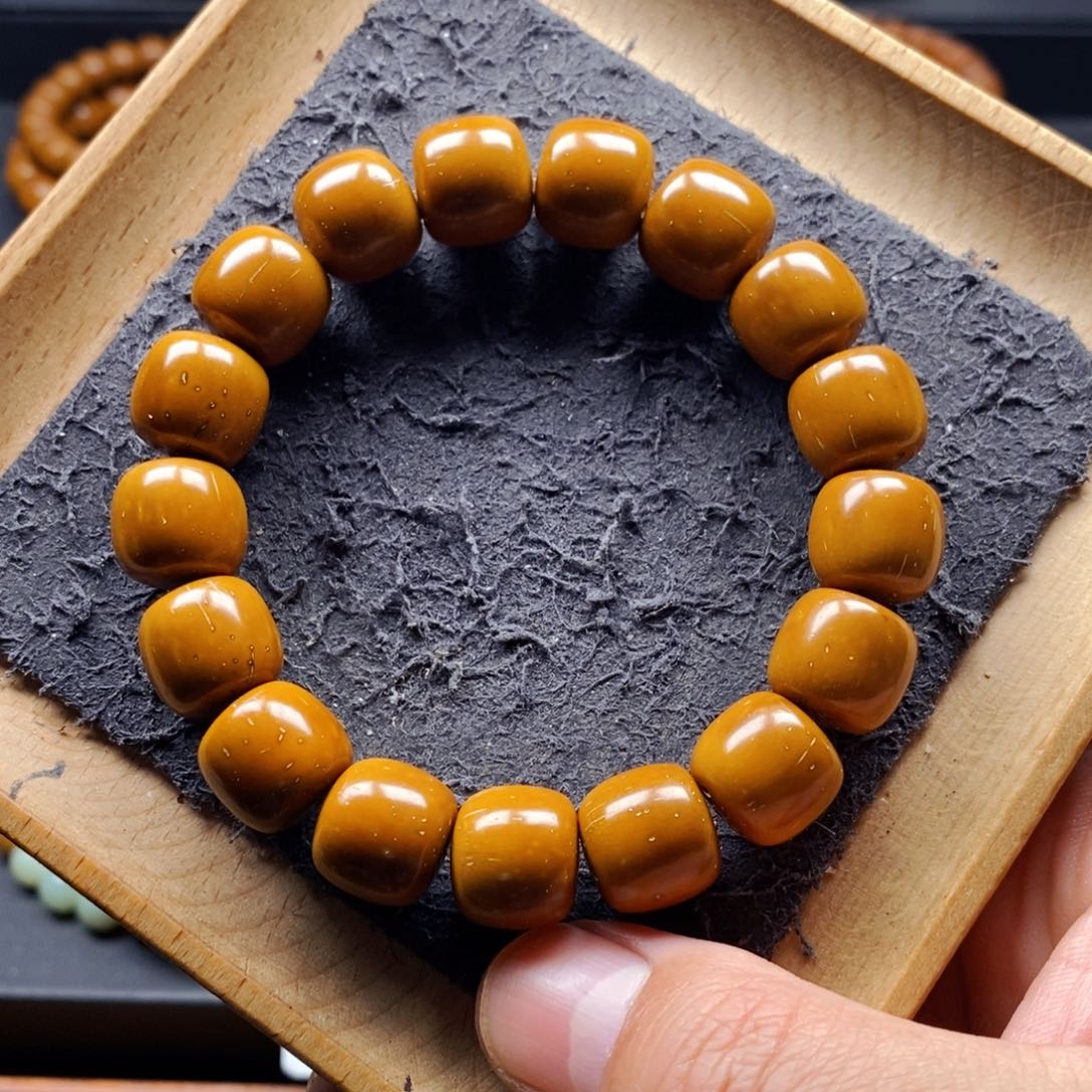 紫金鼠手串13+mm黄金甲老型