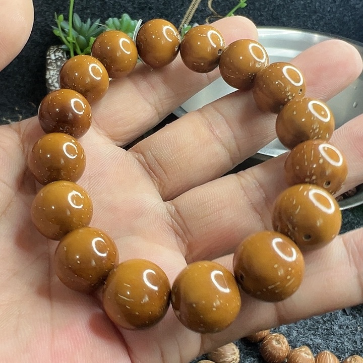 用***5金刚菩提手串紫金鼠光柱
