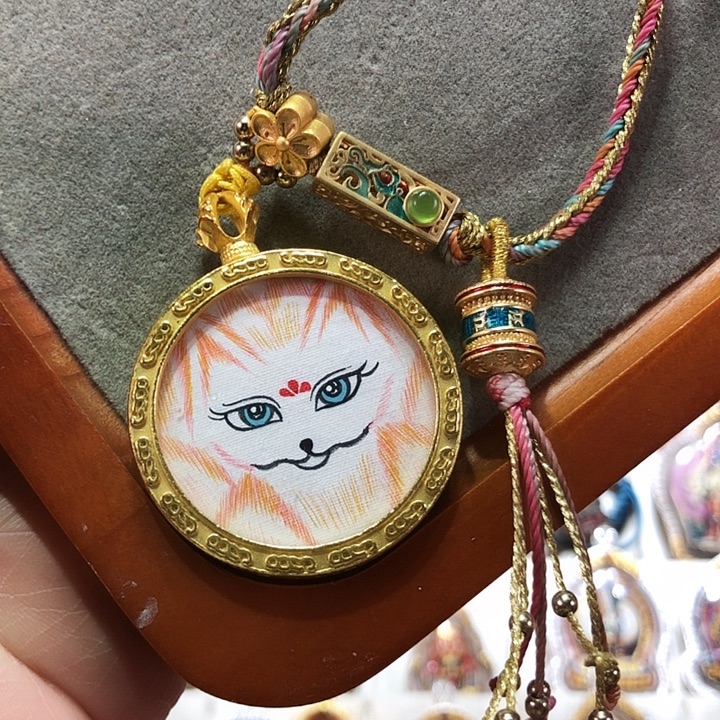 亚克力铁合金小九九尾