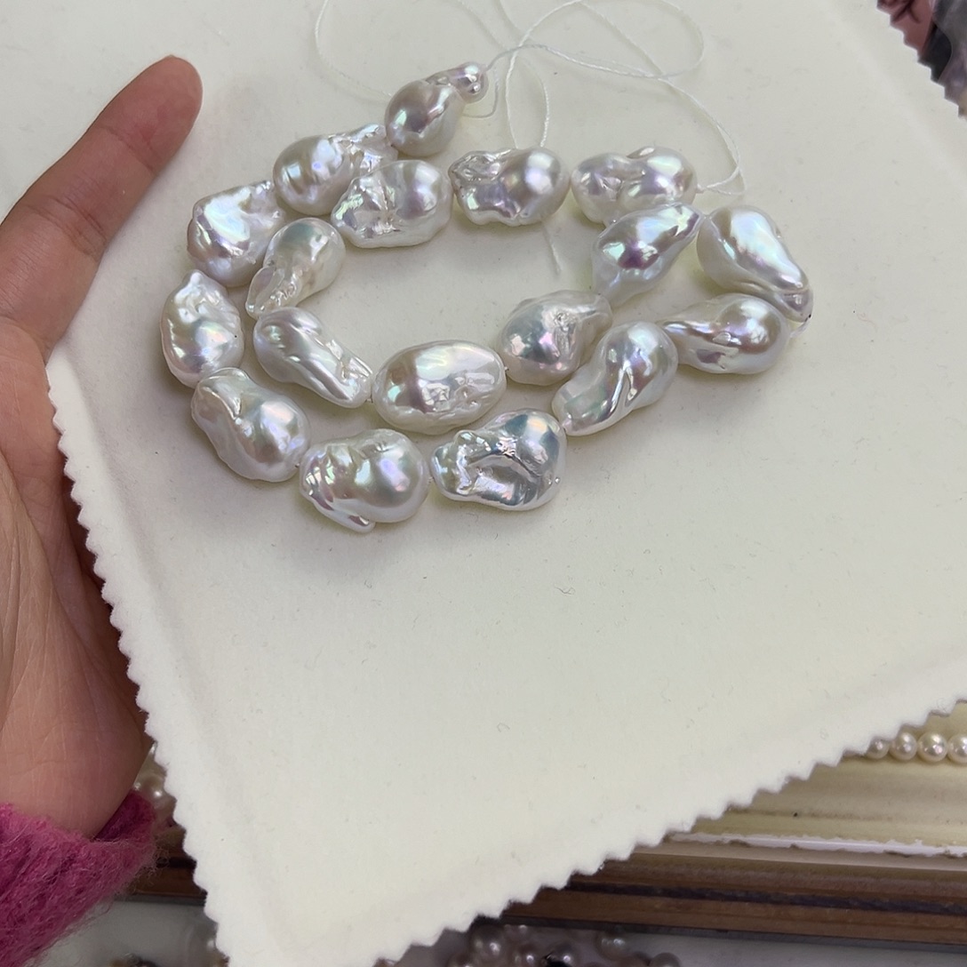 银S925镶嵌颈饰淡水珍珠巴洛克