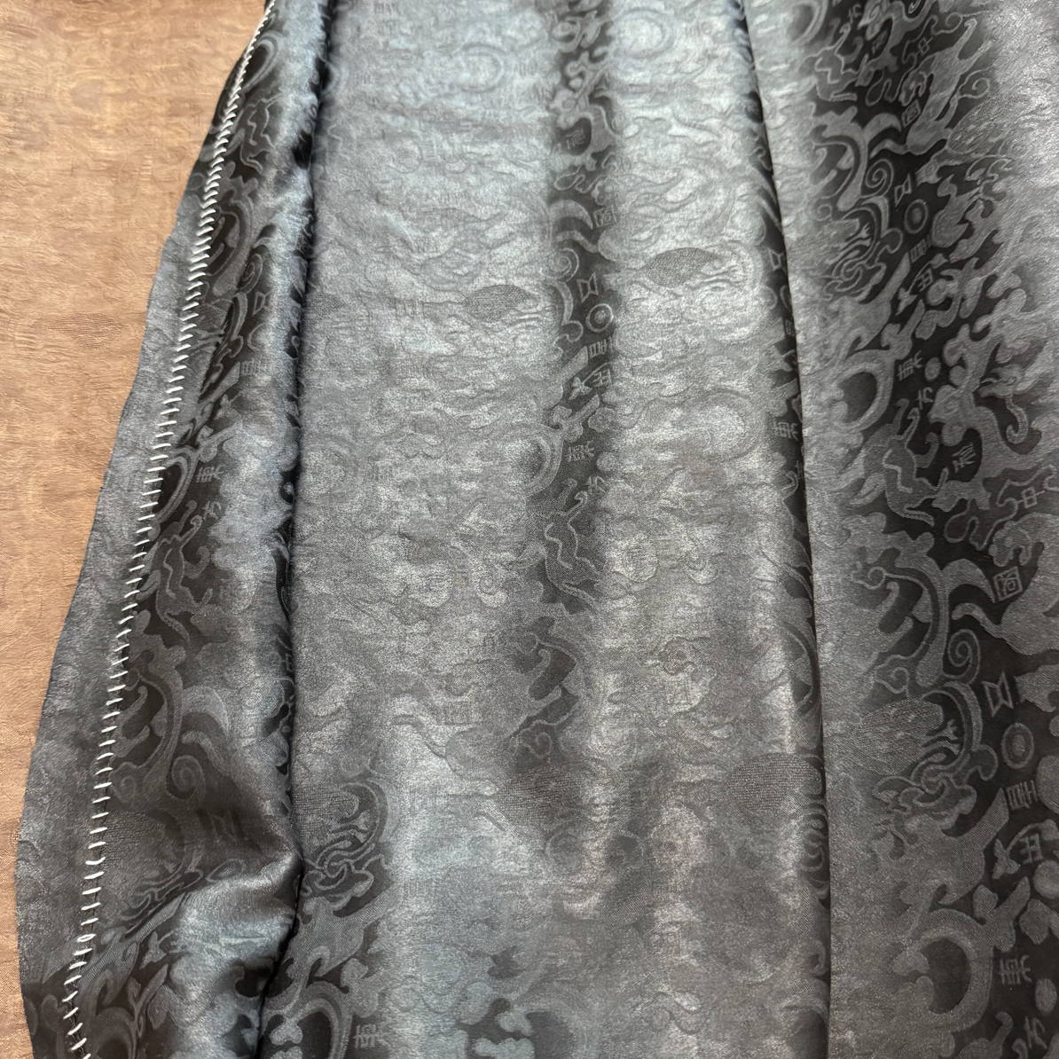 香云纱提花缎五星出东方112门幅28姆米（不支持七天无理由退货）