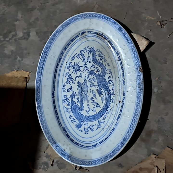 摆件陶瓷盘子碗啥都有
