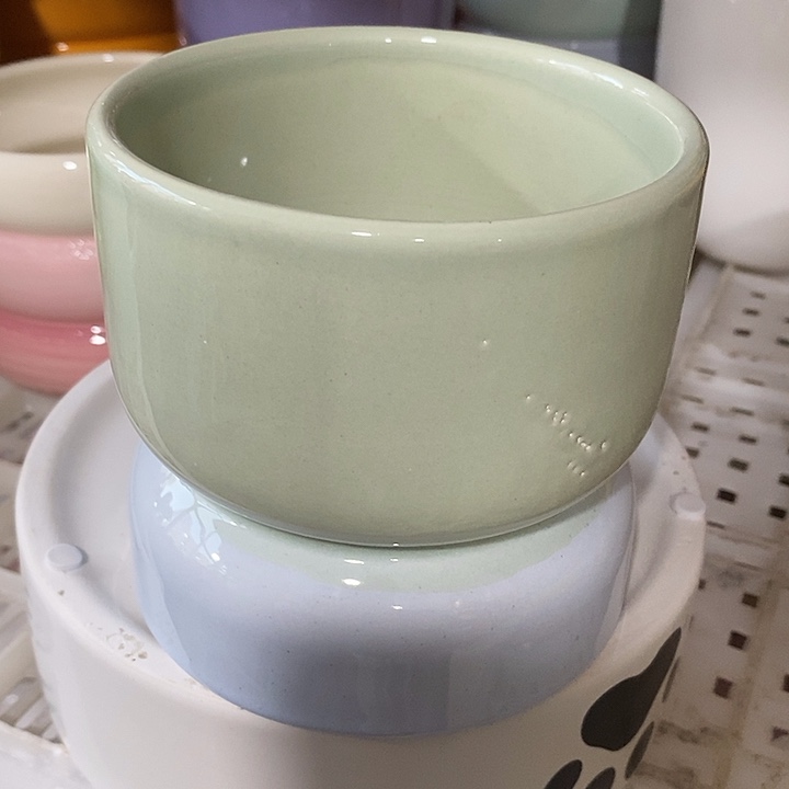 陶瓷花盆有孔 瑕疵介意勿拍 