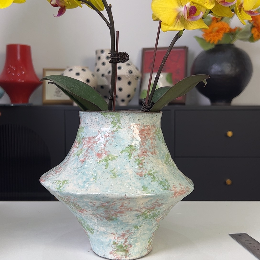 口径9高度17有孔