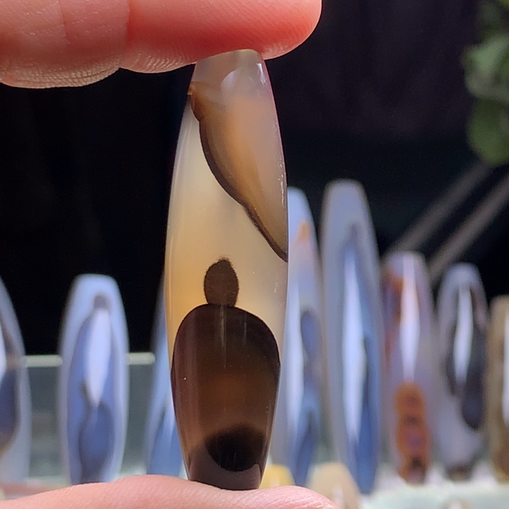 玛瑙/玉髓颈饰未镶嵌120