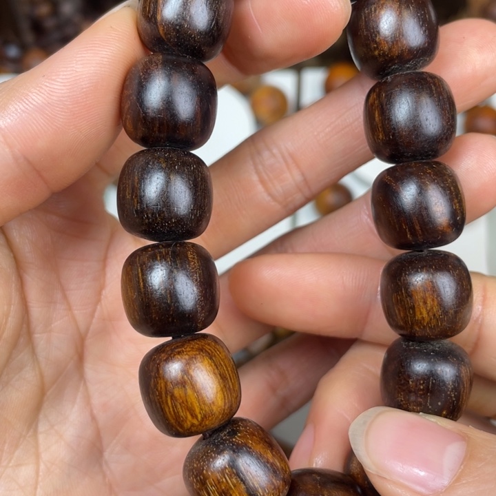 贡木把件手串手串