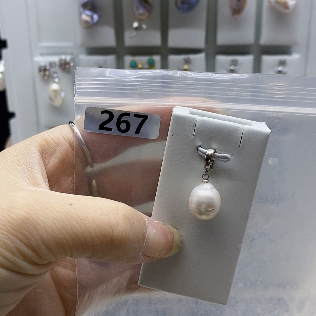 颈饰合金淡水珍珠