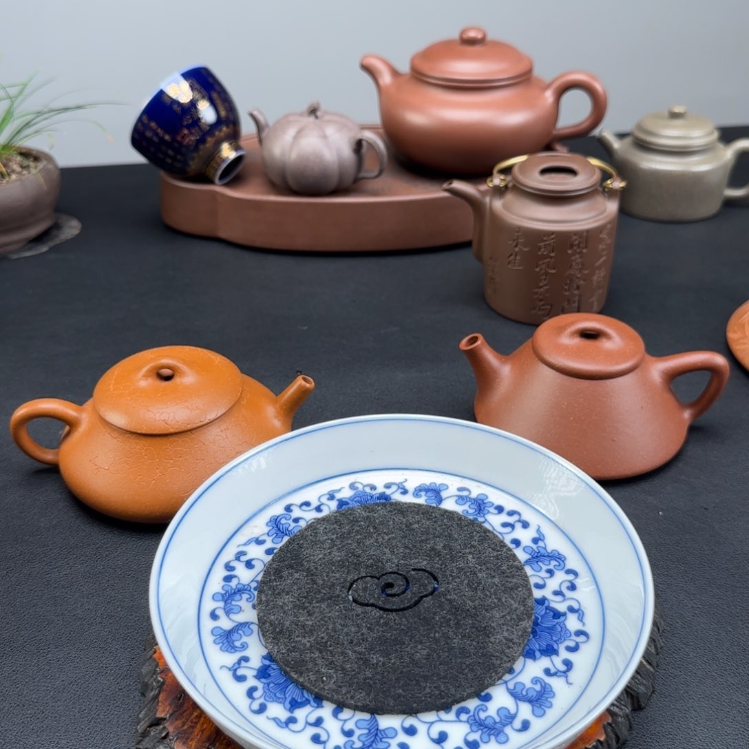 茶壶紫砂含****圆紫砂壶原矿