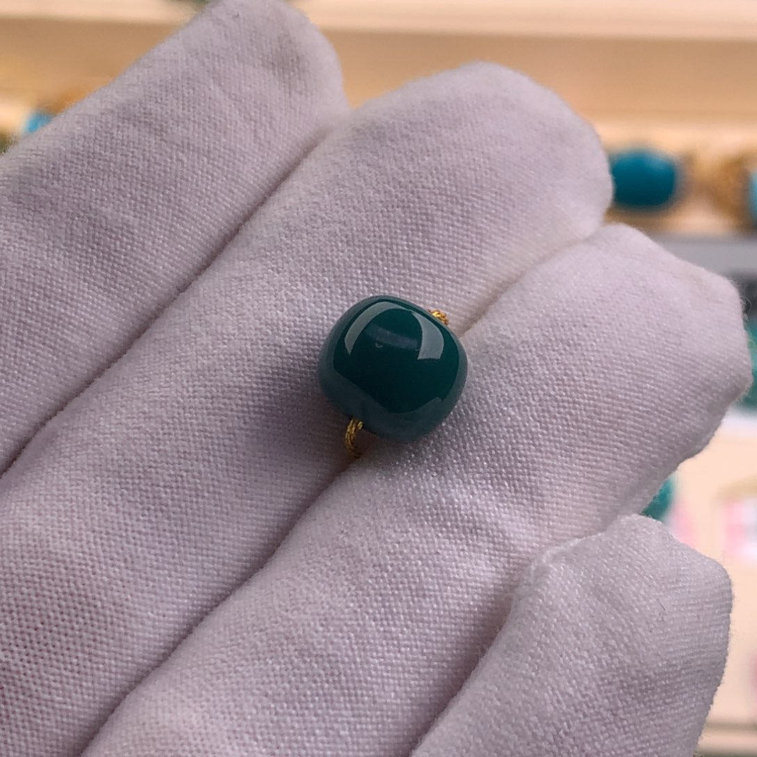 绿松石珠宝奇石未镶嵌9.5×8.3