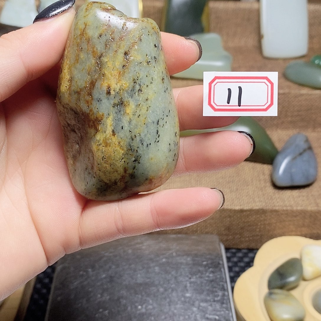 未镶嵌和田玉挂件11