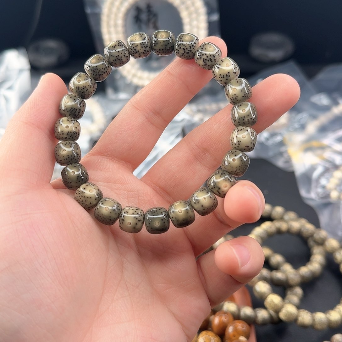 星月菩提手串N***.绿幽灵10mm