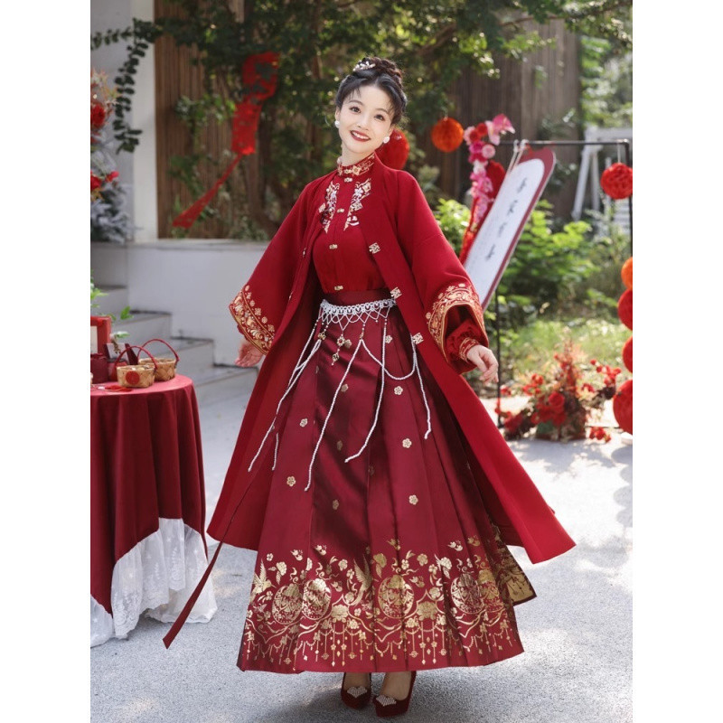 马面裙秋冬款中式敬酒服中国风结婚订婚长款全套红色重工洋气婚服