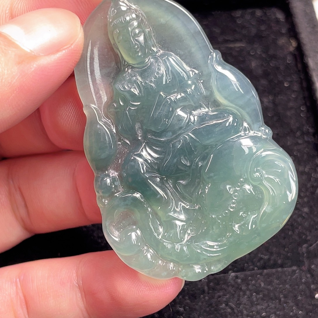 翡翠未镶嵌颈饰6，