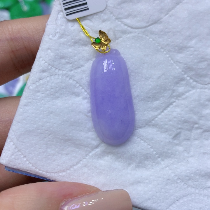 颈饰18K金镶嵌翡翠