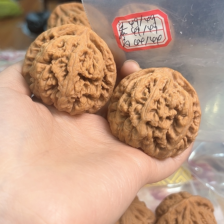 文玩核桃把件r****y非嫁接大粗筋有修
