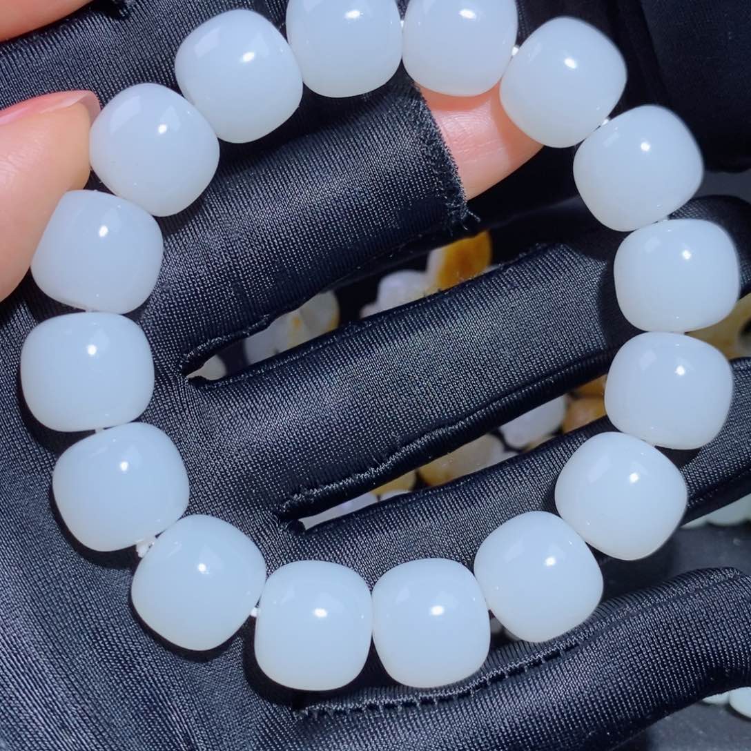 和田玉套链未镶嵌吉*