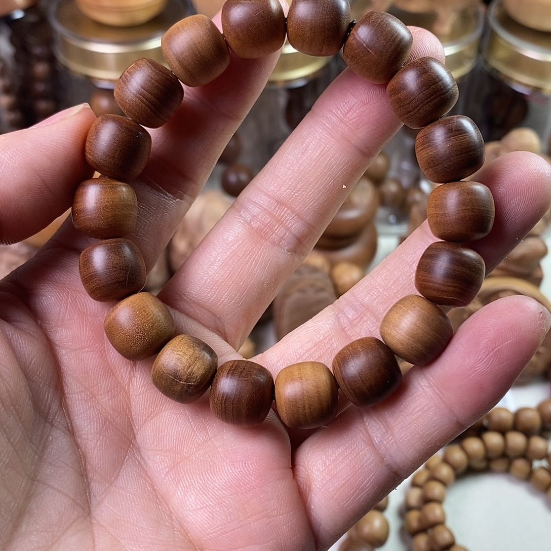 檀香木手串/手链瑕疵珠1.1×1.2
