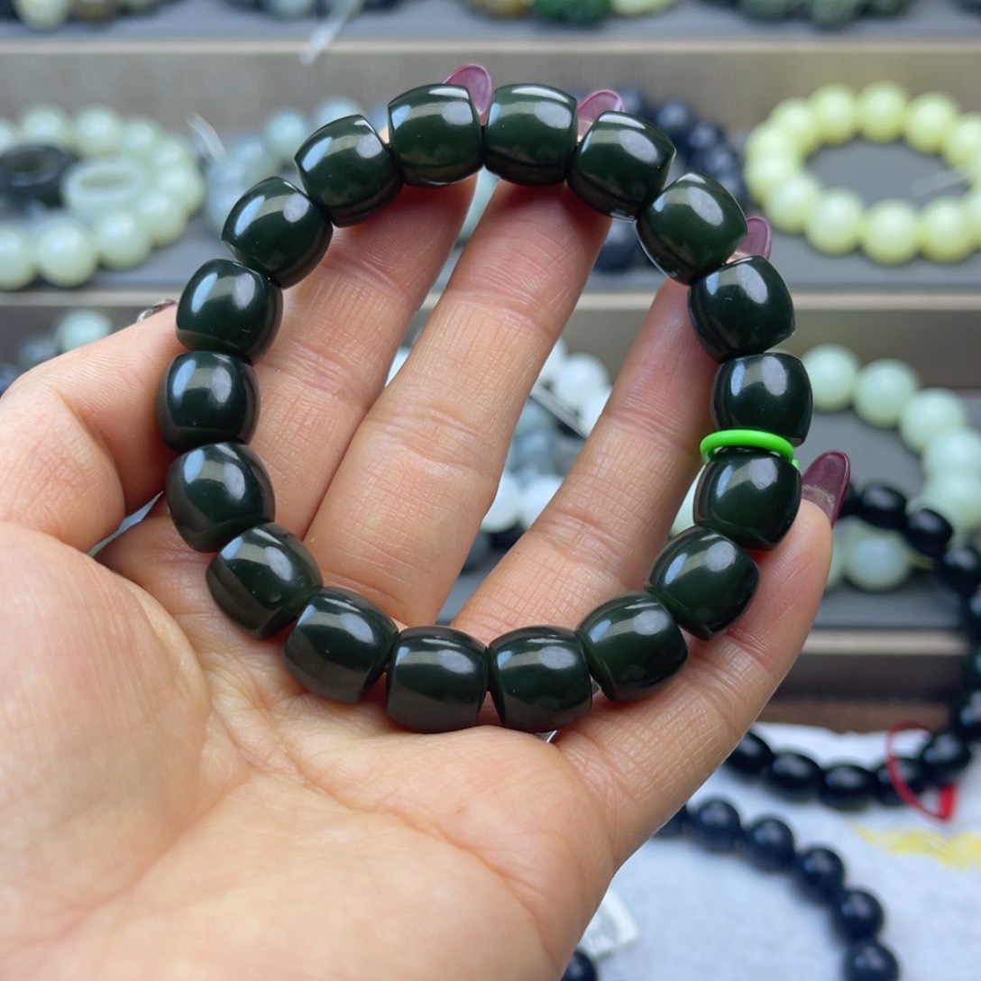 和田玉手链未镶嵌