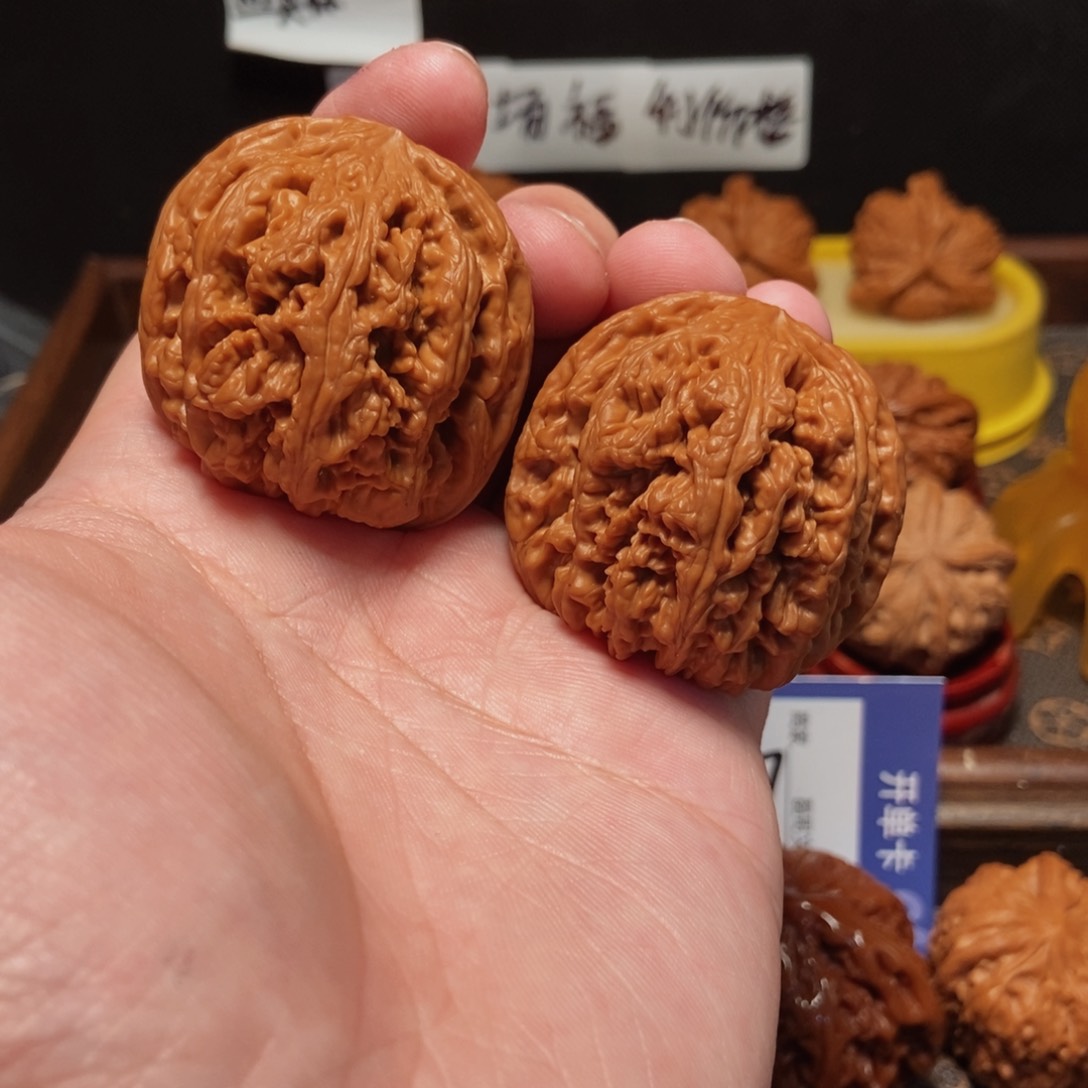 吊坠文玩核桃粗筋44尺32