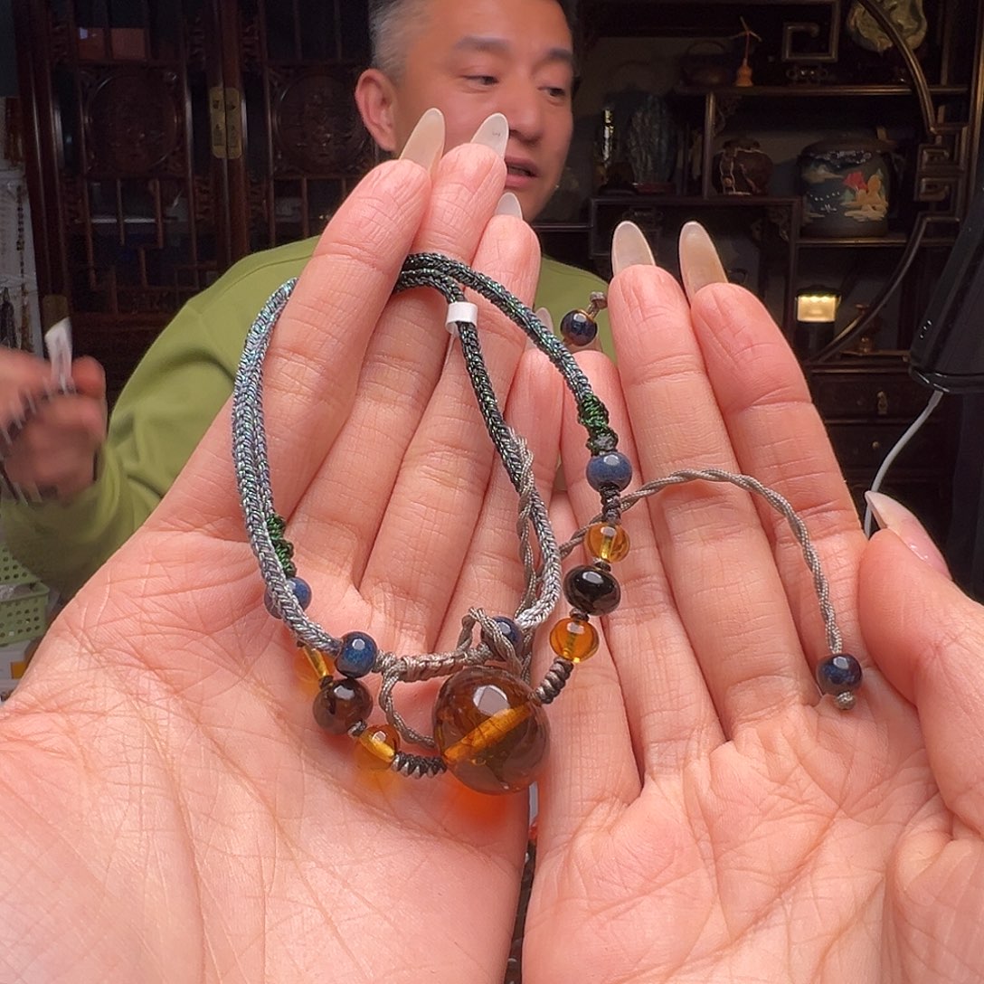 琥珀裸石未镶嵌喵*抚顺琥珀30514