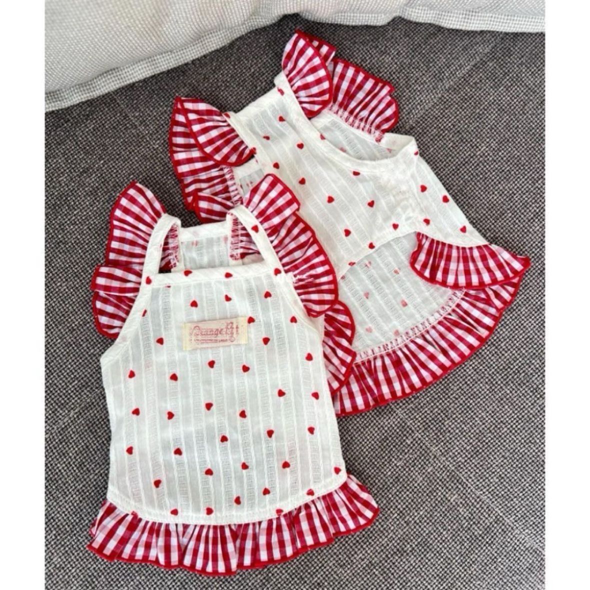 敲美的小裙子!清新可爱小型犬泰迪比熊猫咪博美碎花连衣裙春夏装