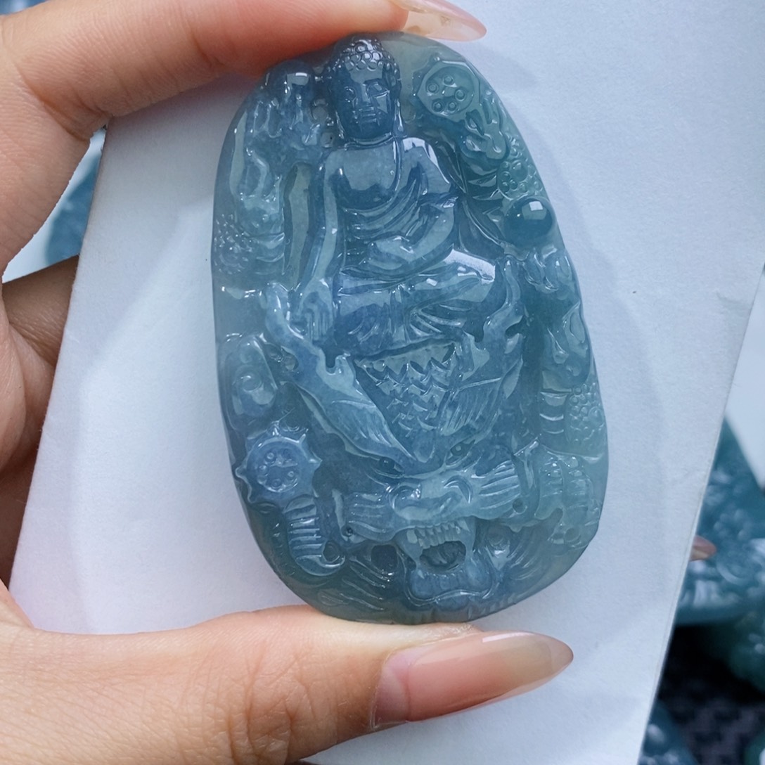 【闪购商品】翡翠颈饰未镶嵌111111111