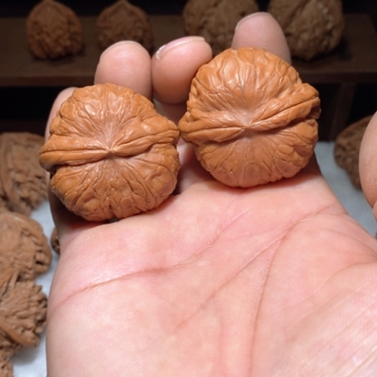 文玩核桃吊坠40元宝蛇头