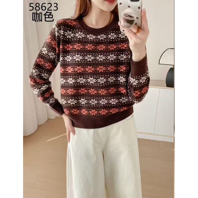 58623 新款复古花色圆领上衣