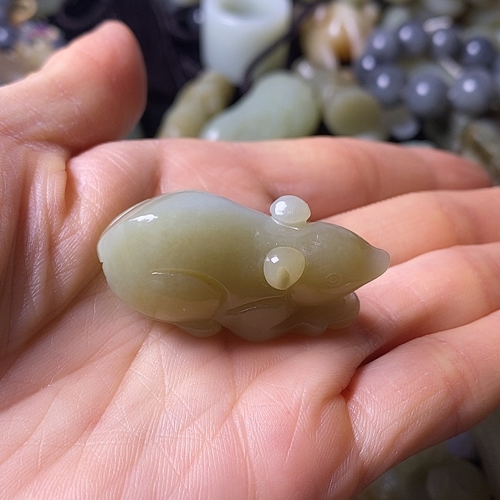 萌***萌和田玉未镶嵌挂件