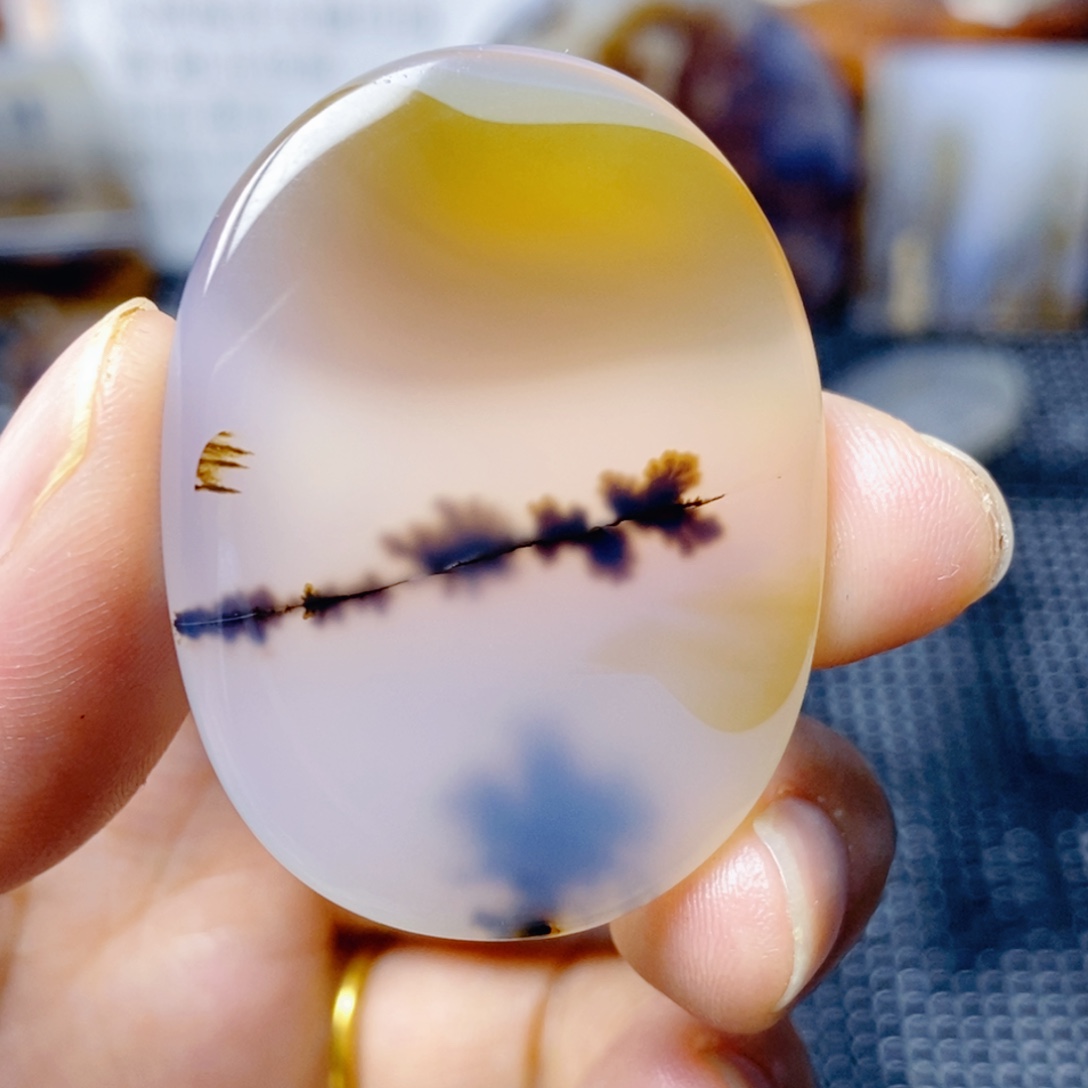 玛瑙/玉髓未镶嵌珠宝奇石