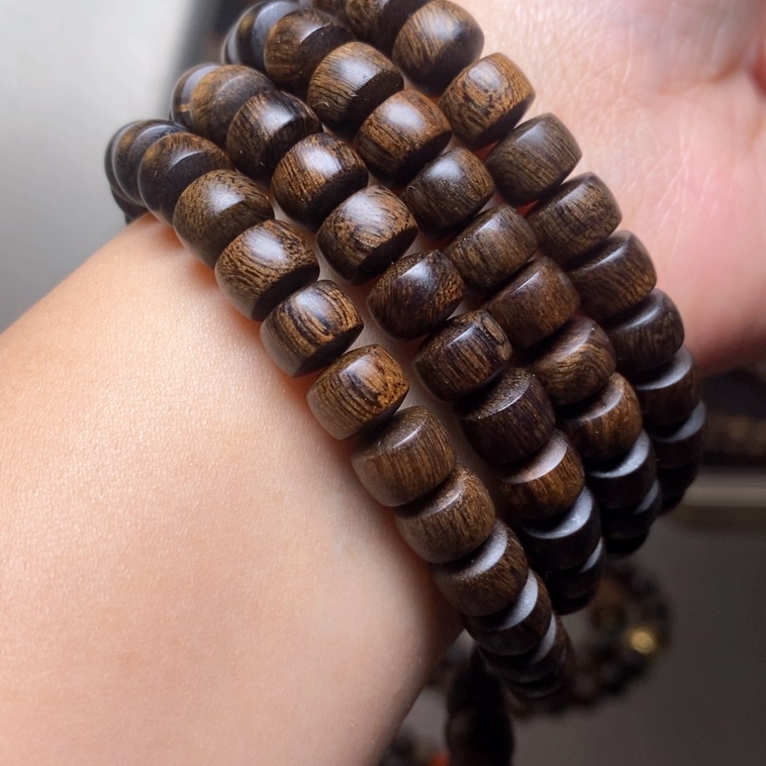 沉香手串越南瘤疤富森红土0.6✖️0.8✖️108