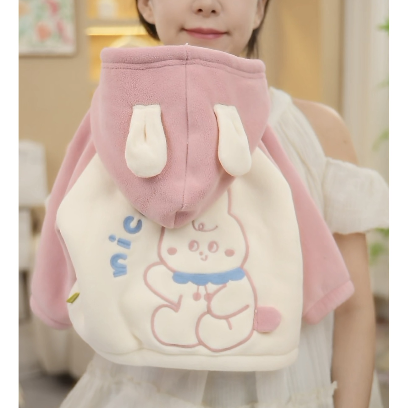 儿童刺绣女宝宝卫衣外套上衣一件过冬加绒外套保暖加厚毛绒卡通