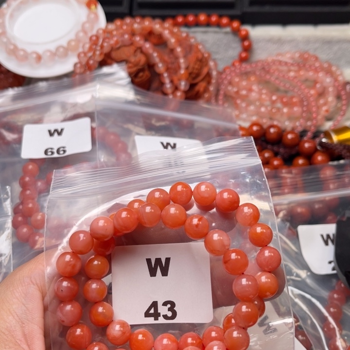 南红玛瑙未镶嵌多样性发货默认微瑕称重9mm