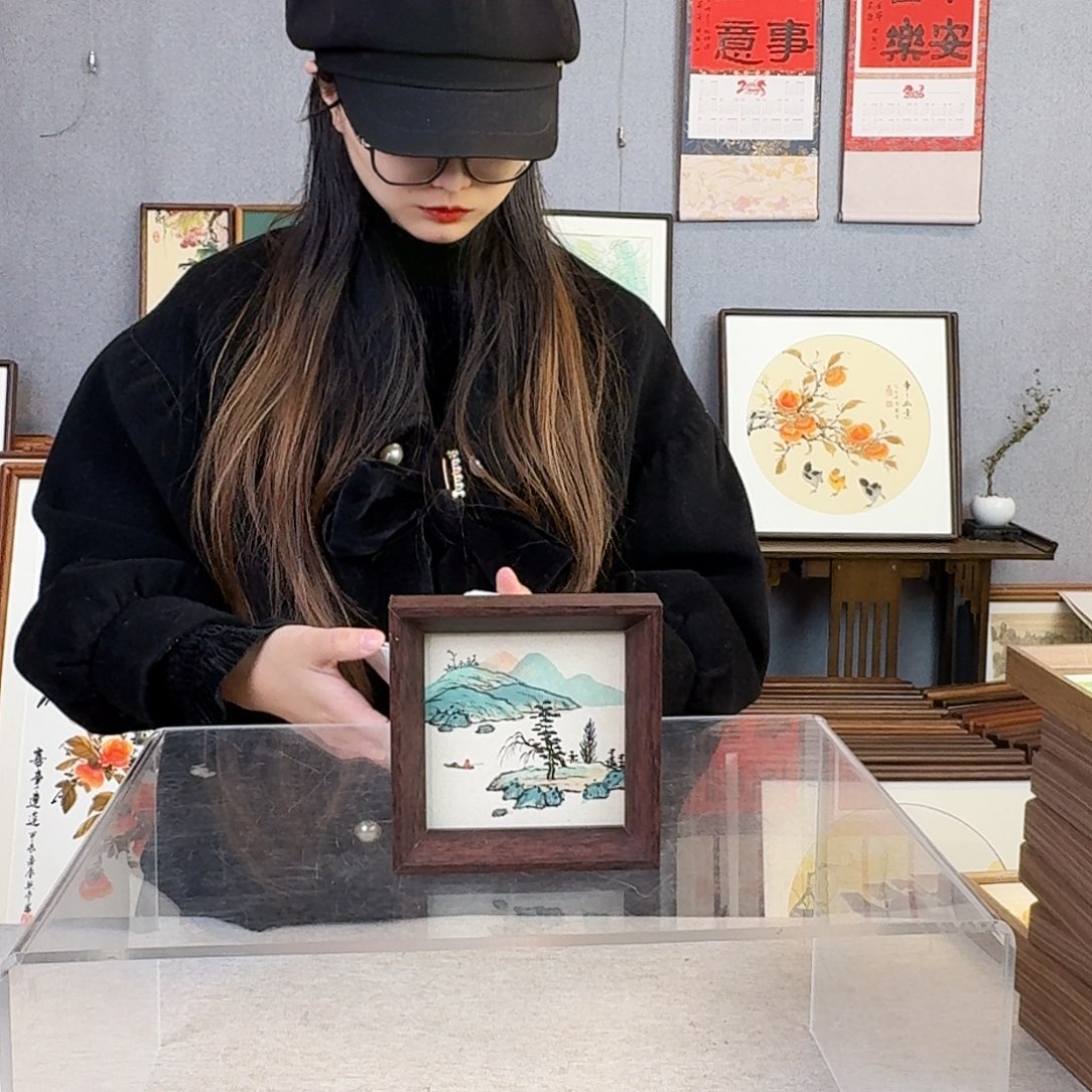 书法纯手绘，纯手写带框尺寸：12×12厘米