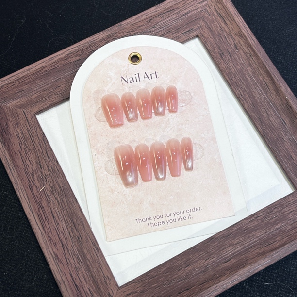 【奶粉露珠】2025纯手工穿戴甲简约纯欲显手白